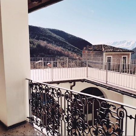 Piazzetta Del Forno Grazioso Bilocale Ad アッセルジ エクステリア 写真