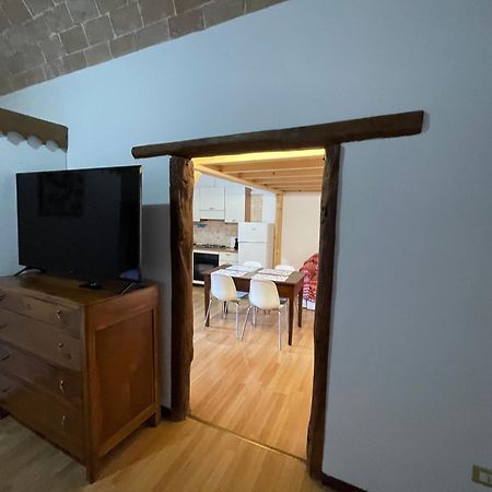 Piazzetta Del Forno Grazioso Bilocale Ad アッセルジ エクステリア 写真